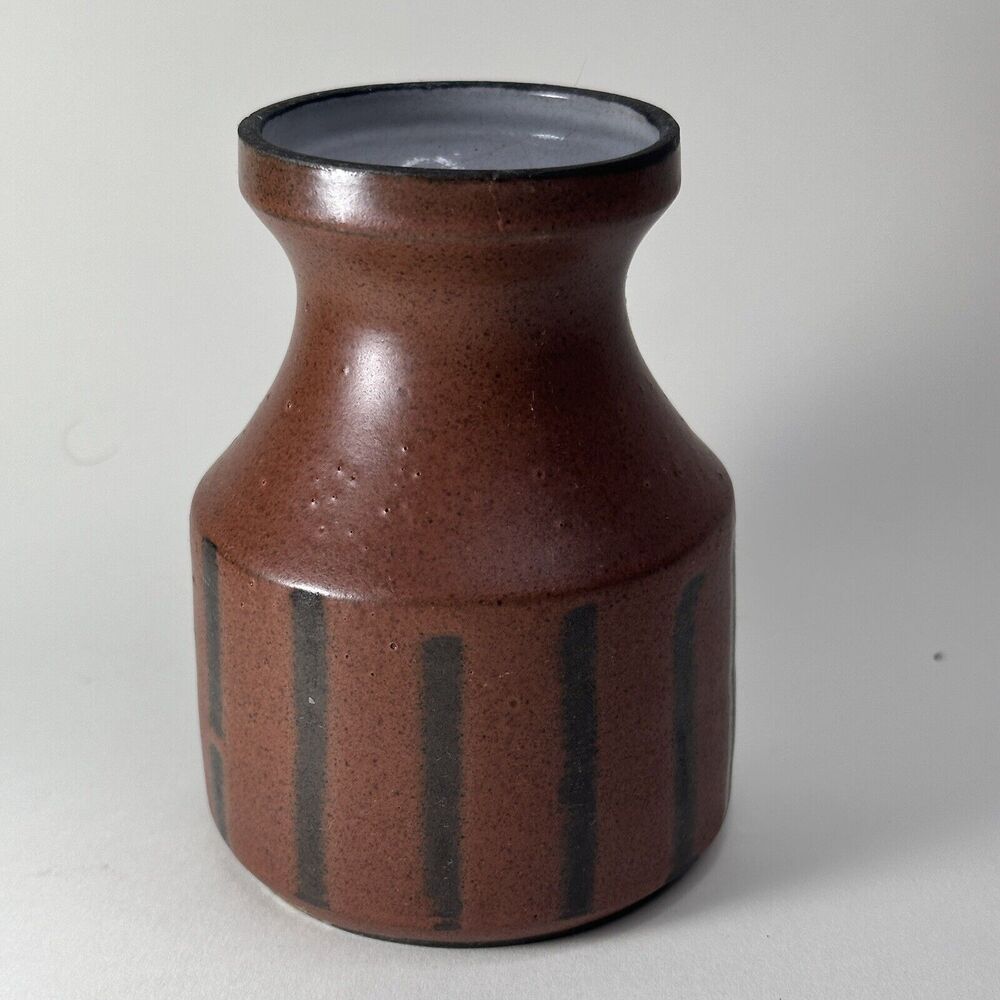 Ceramic Pottery Small Vase 4.5" Tall MCM Rustic Primitive MCM - Picture 2 of 9